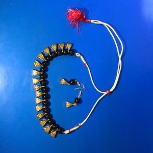 Black and Gold necklace